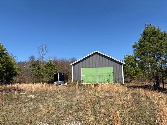5th image of 66263 Old Shurtz Rd