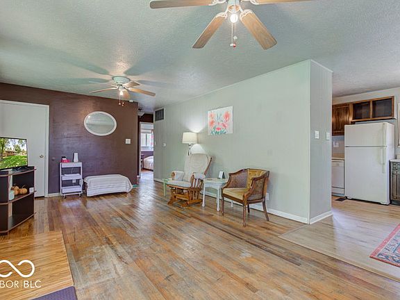 5th image of 1236 Farley Dr