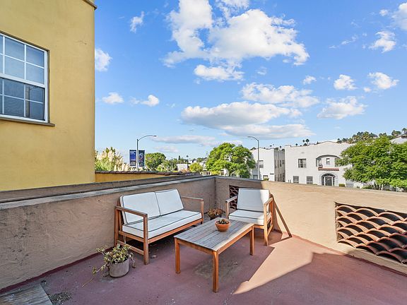 3rd image of 834 Silver Lake Blvd #834