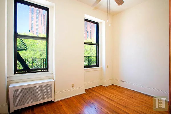 Rented by Halstead Real Estate | media 32