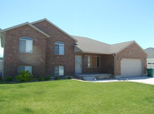 5248 S 3750 W, Roy, UT 84067