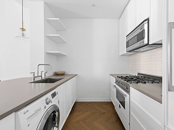 3rd image of 184 Kent Ave APT D-311