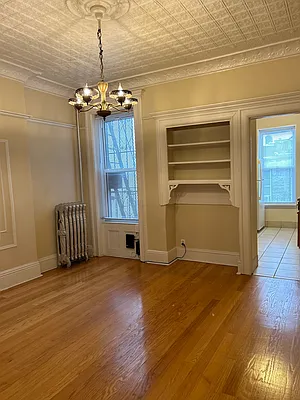 Rented by Farran & Associates | media 38