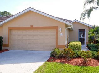 2317 Carnaby Ct, Lehigh Acres, FL 33973