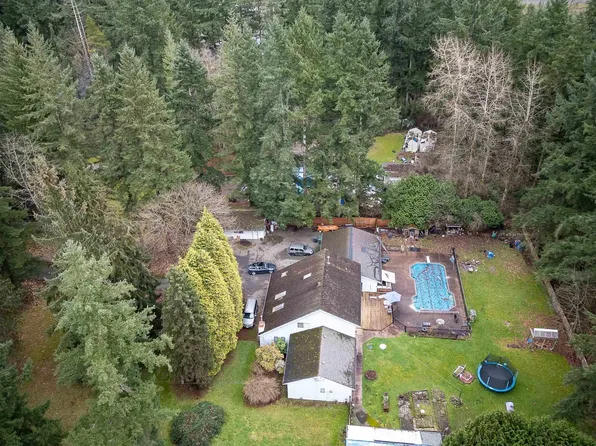 20108 32nd Ave, Langley, BC V2Z 2E1