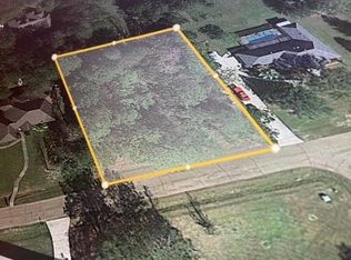 30299 Woodland West Dr, Lacombe, LA 70445