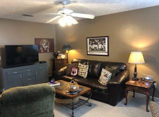 101 Starr Ave APT 15, Starkville, MS 39759