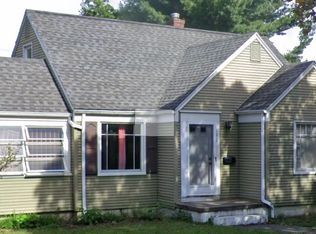 130 Langford Rd, Rochester, NY 14615