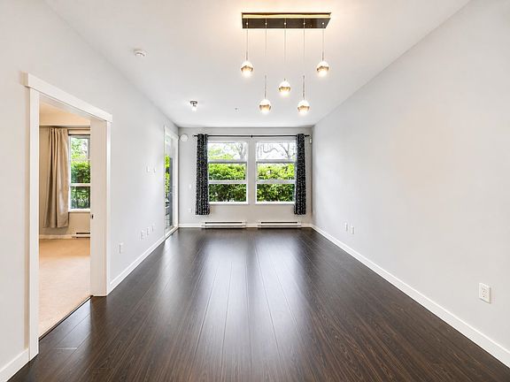 5th image of 607 Cottonwood Ave #108