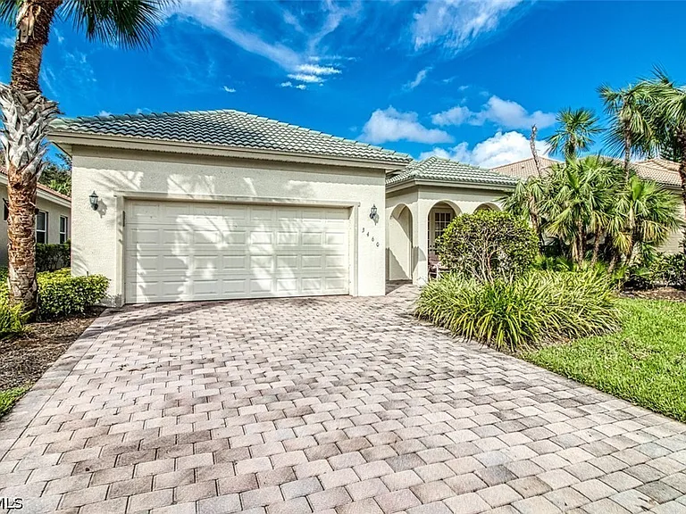 3460 Lakeview Isle Ct — Photo 44