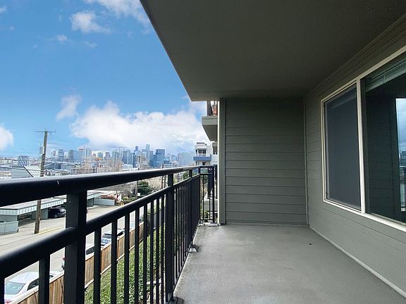 5th image of 1251 Taylor Ave N #191