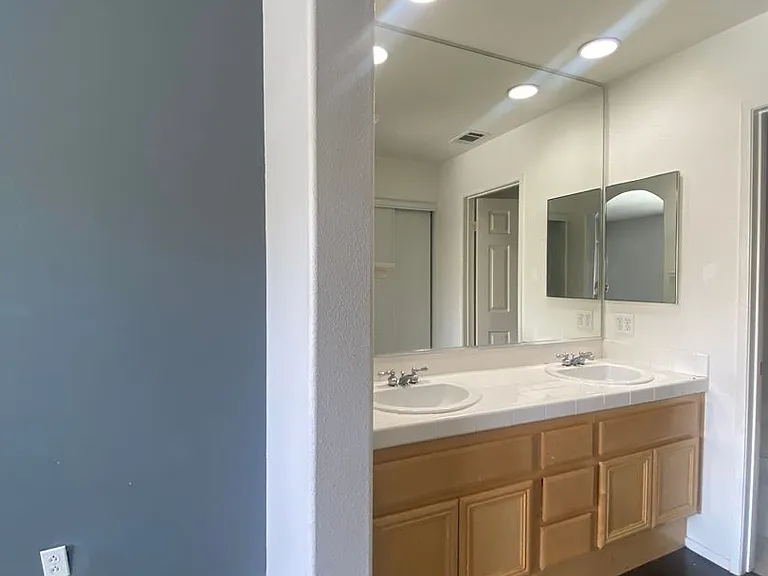926 S Boulder Pl — Photo 20