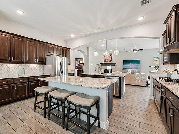 2nd image of 17820 Limestone Spring Ln