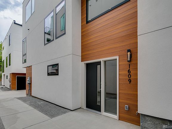 4th image of 1609 N Julian St