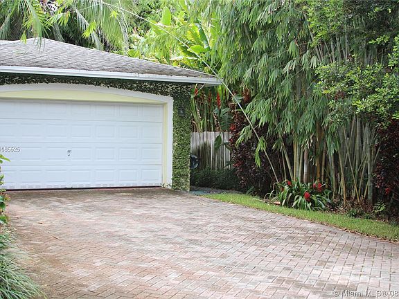 5th image of 7710 SW 61st Ave