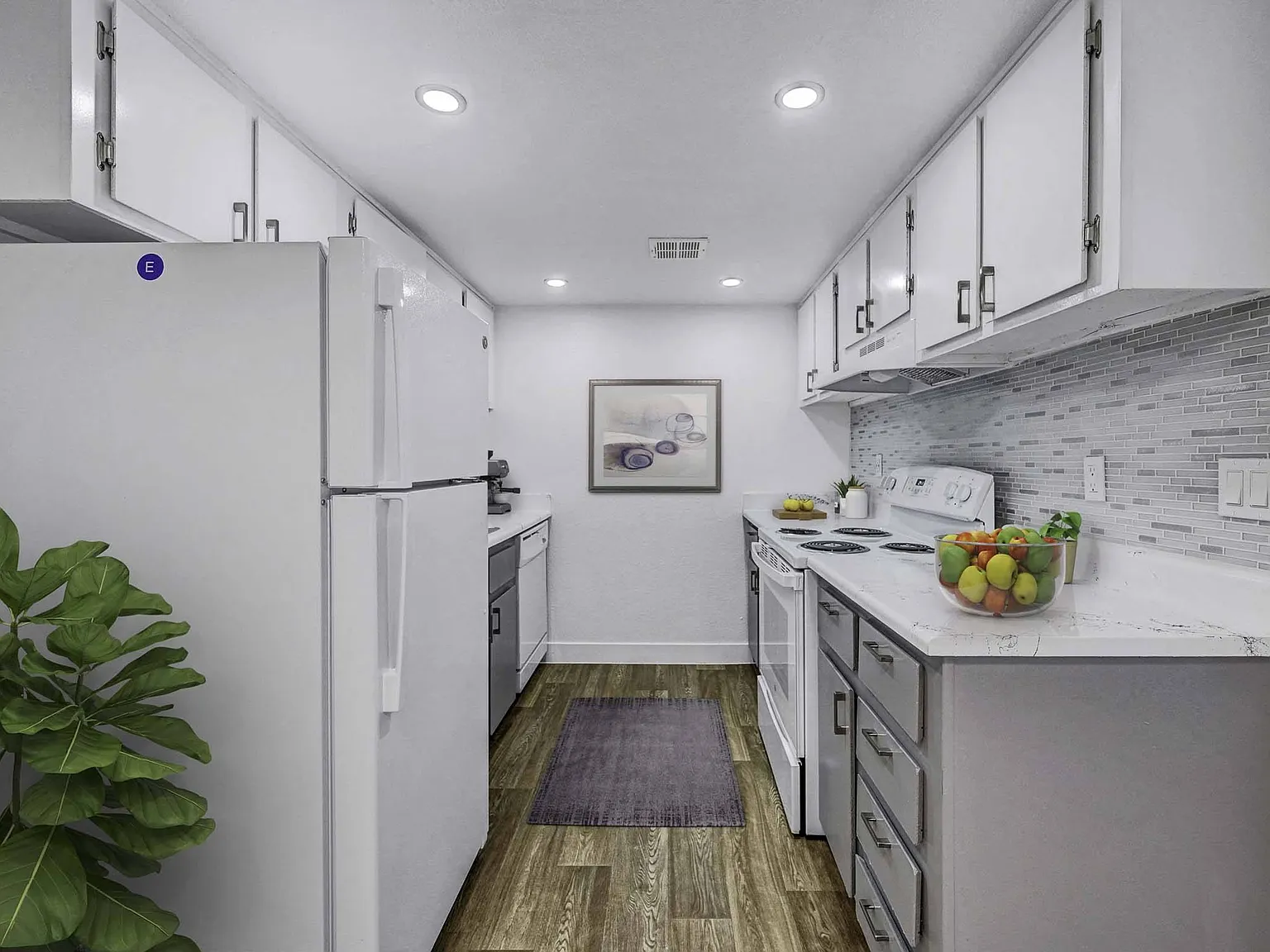 Sundance Village Apts — Photo 3