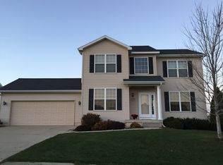 2215 Erik Rd, Cedar Falls, IA 50613