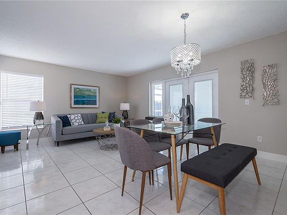 3rd image of 13158 Boulder Woods Cir