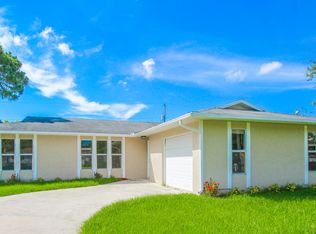 554 NW Twylite Ter, Pt Saint Lucie, FL 34953