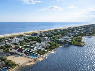 626 Dune Rd, Westhampton, NY 11977