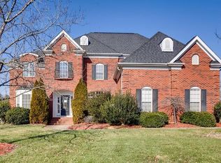 3003 Whisperfield Ln, Matthews, NC 28104