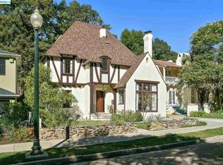 1544 Trestle Glen Rd, Oakland, CA