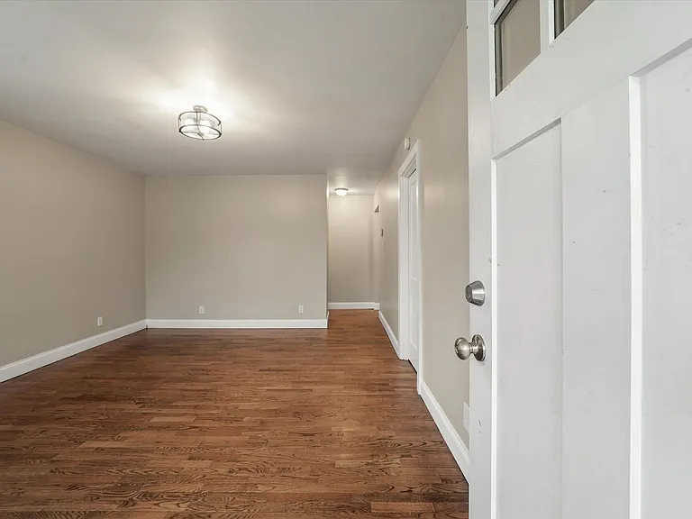 147 Little Emory Rd — Photo 7