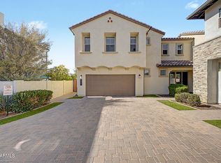 1941 S Wallrade Ln, Gilbert, AZ 85295
