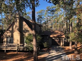 135 Yaupon Rd, Pine Knoll Shores, NC 28512