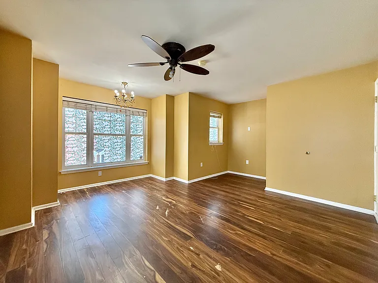 1823 S Napa St — Photo 38