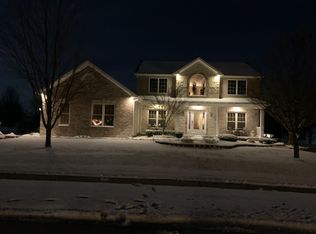 1008 Highland Estates Dr, Wentzville, MO 63385