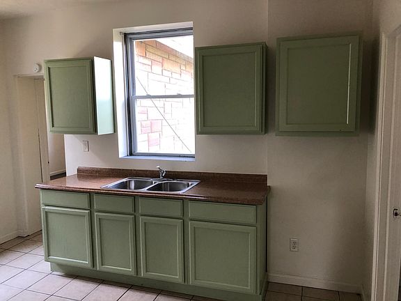 3rd image of 1673 Iliff Ave #1