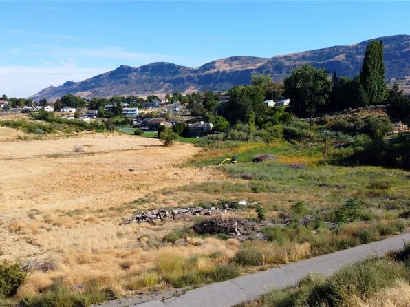 0 Riviera Boulevard, Malaga, WA 98828