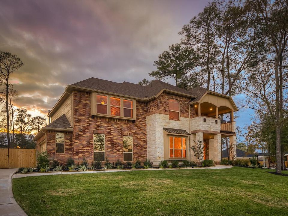 1st image of 40515 Manor Dr