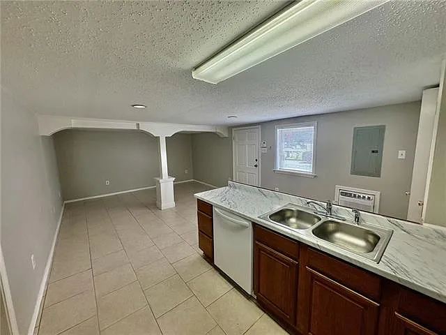 1 bed, 1.0 bath, 750 sqft, $950 — Photo 3