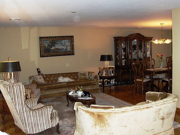3rd image of 49 Josephine Dr