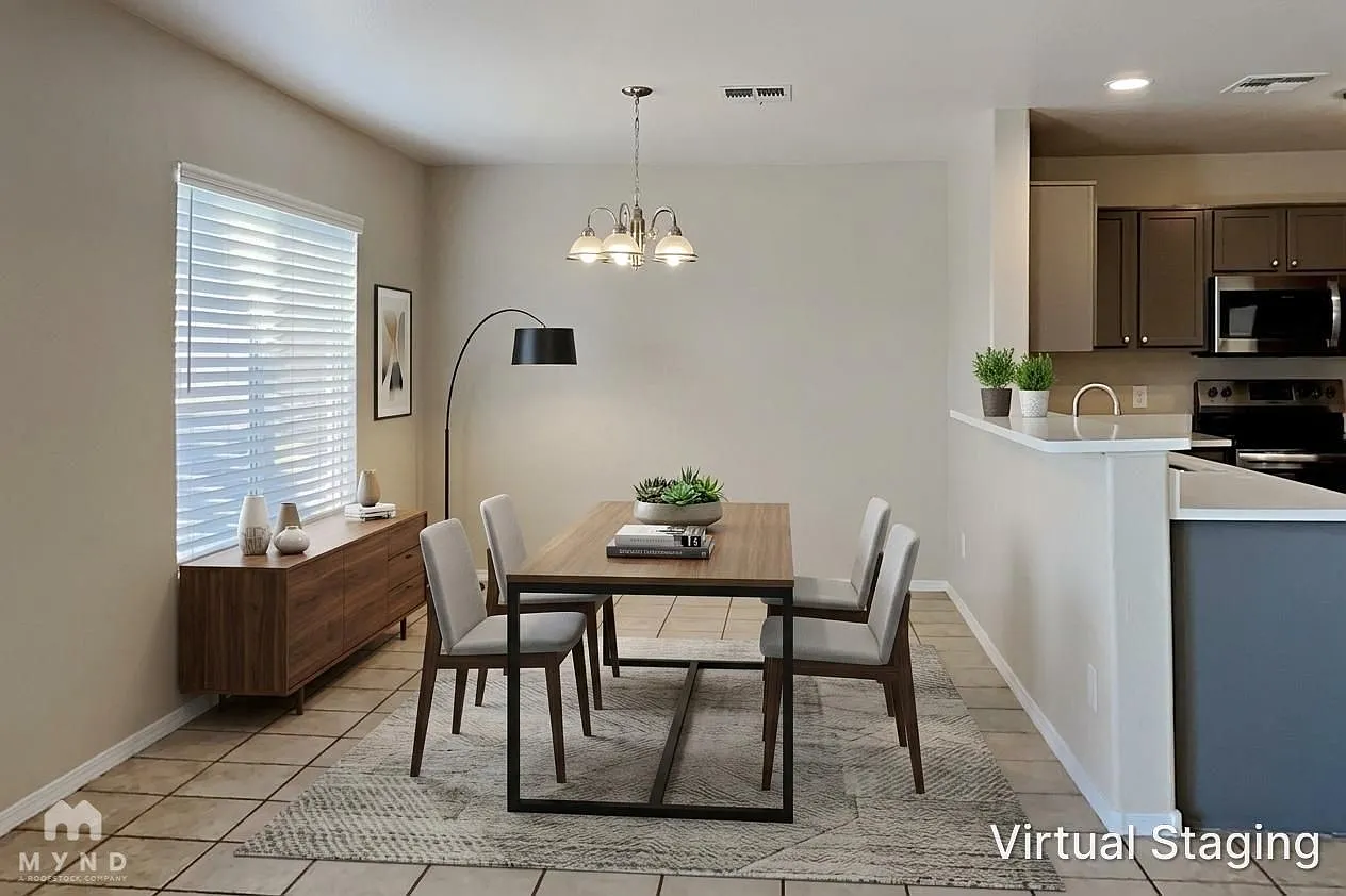 3 bed, 2.5 bath, 1385 sqft, $1,845 — Photo 3