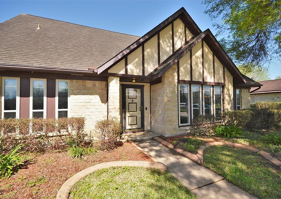 1st image of 10527 Sagerock Dr