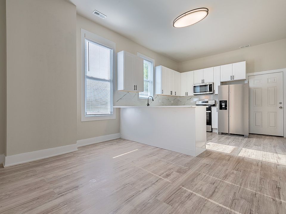 LIVING AREA & KITCHEN