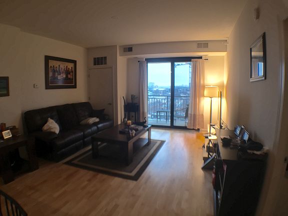 2nd image of 451 W Huron St Unit 1403