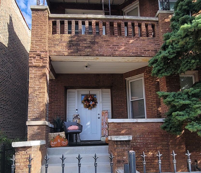 1st image of 4926 W Rice St #2