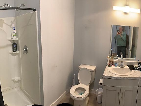 2nd image of 304 E Bridge St #1B