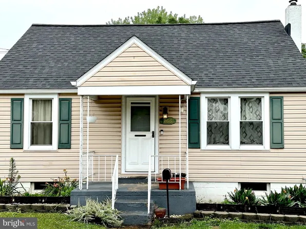 966 S Albemarle St, York, PA 17403