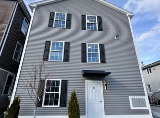 79 School St, Central Falls, RI 02863