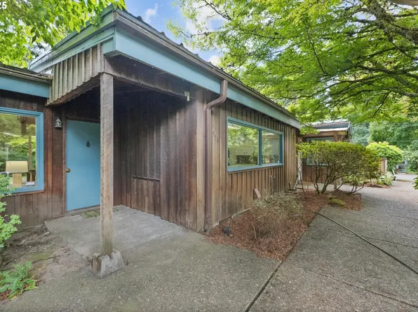 7420 SW Pointer Rd, Portland, OR 97225
