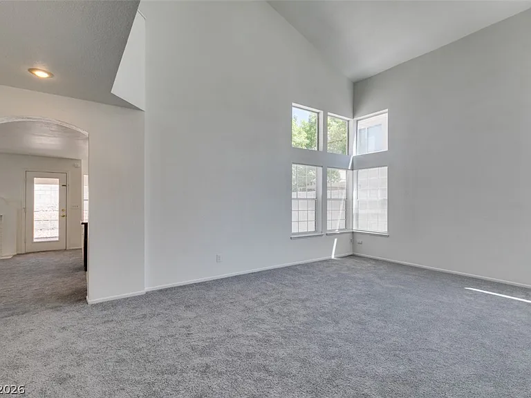 9712 Peacock Hill Cir — Photo 9