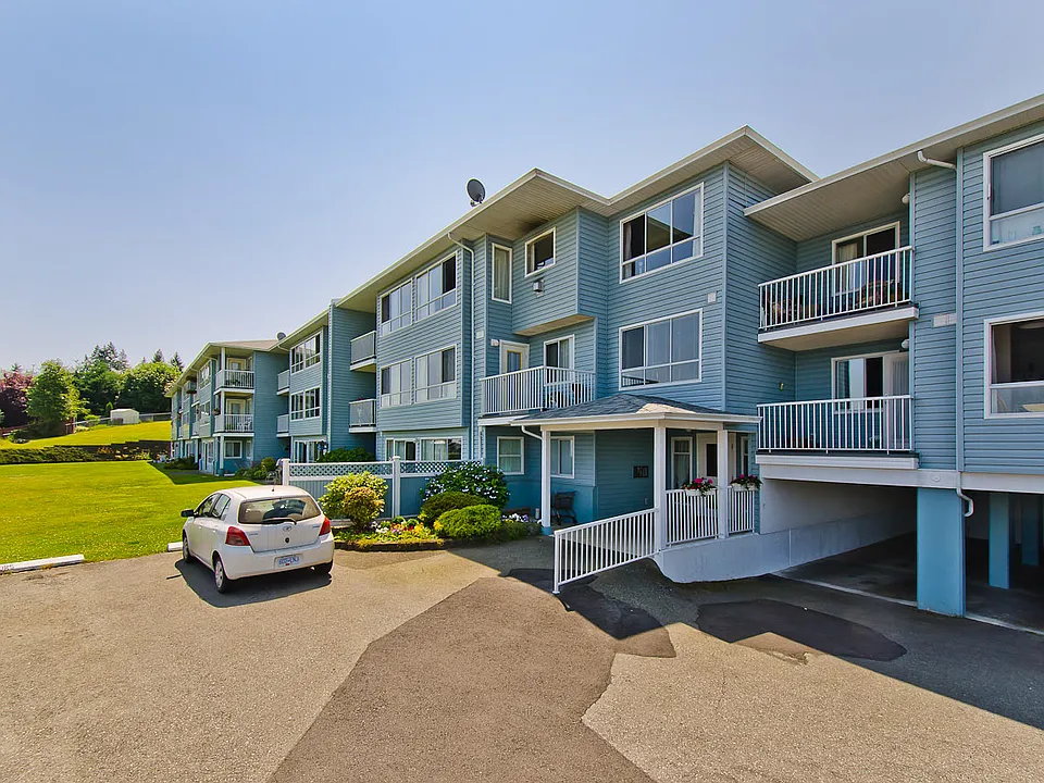 385 Davis Rd