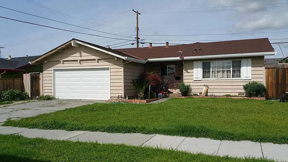 3175 Andora Dr photo 1
