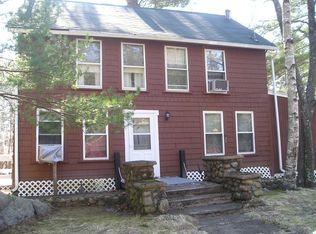 20 10th St, Kingston, NH 03848