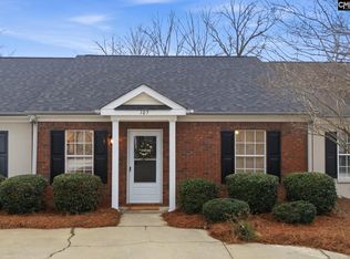 105 Waverly Dr, Lexington, SC 29072